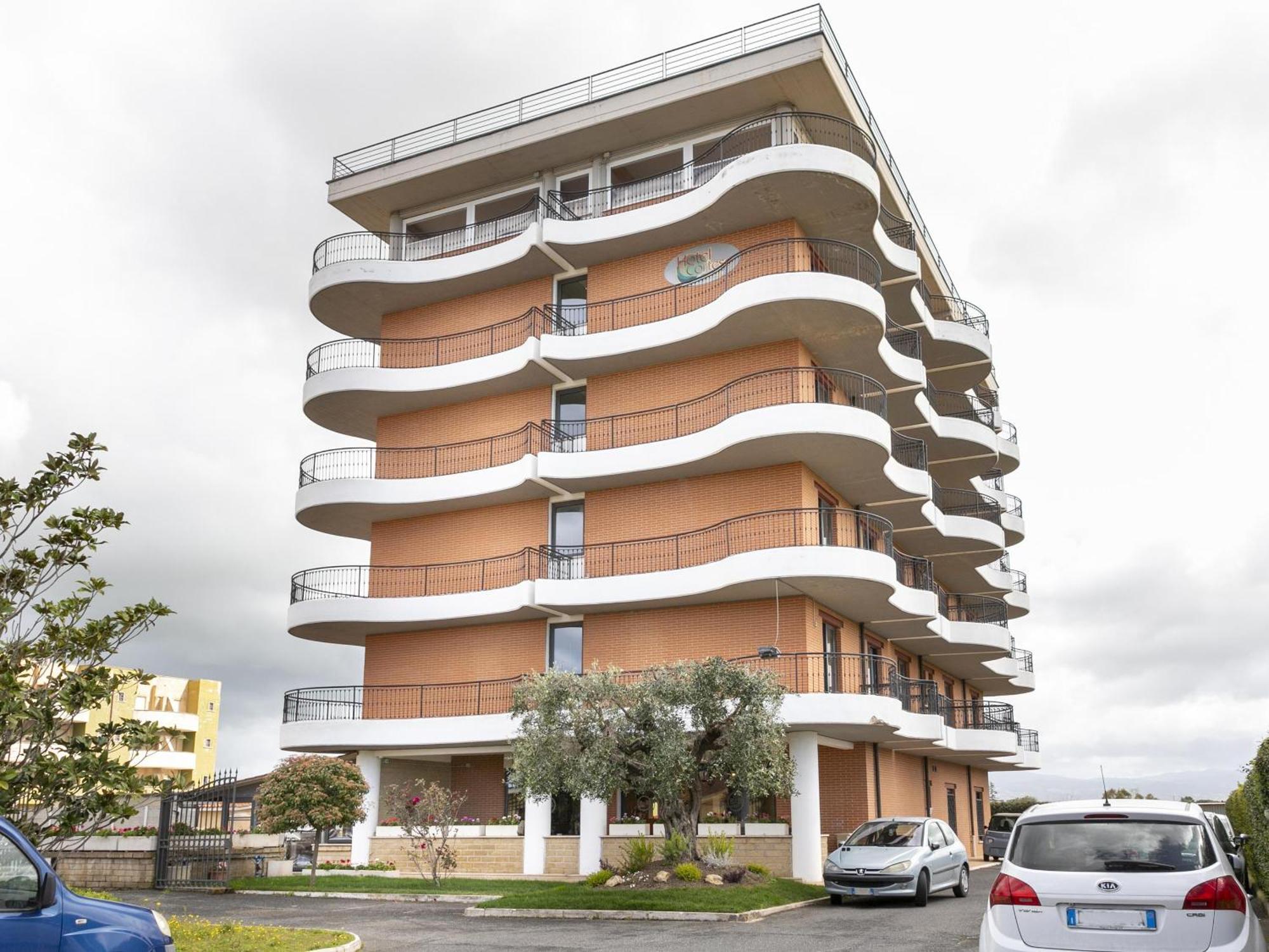 B&B Hotel Pomezia Cortese Экстерьер фото