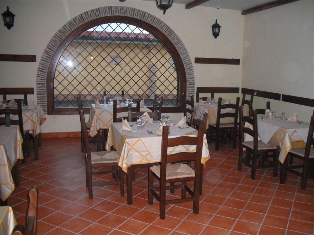 B&B Hotel Pomezia Cortese Экстерьер фото